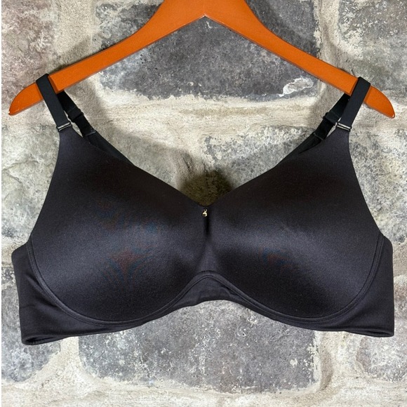 Cacique Lightly Lined No Wire Black Bra 44C Adjustable Straps Comfort Back Close - Picture 1 of 7